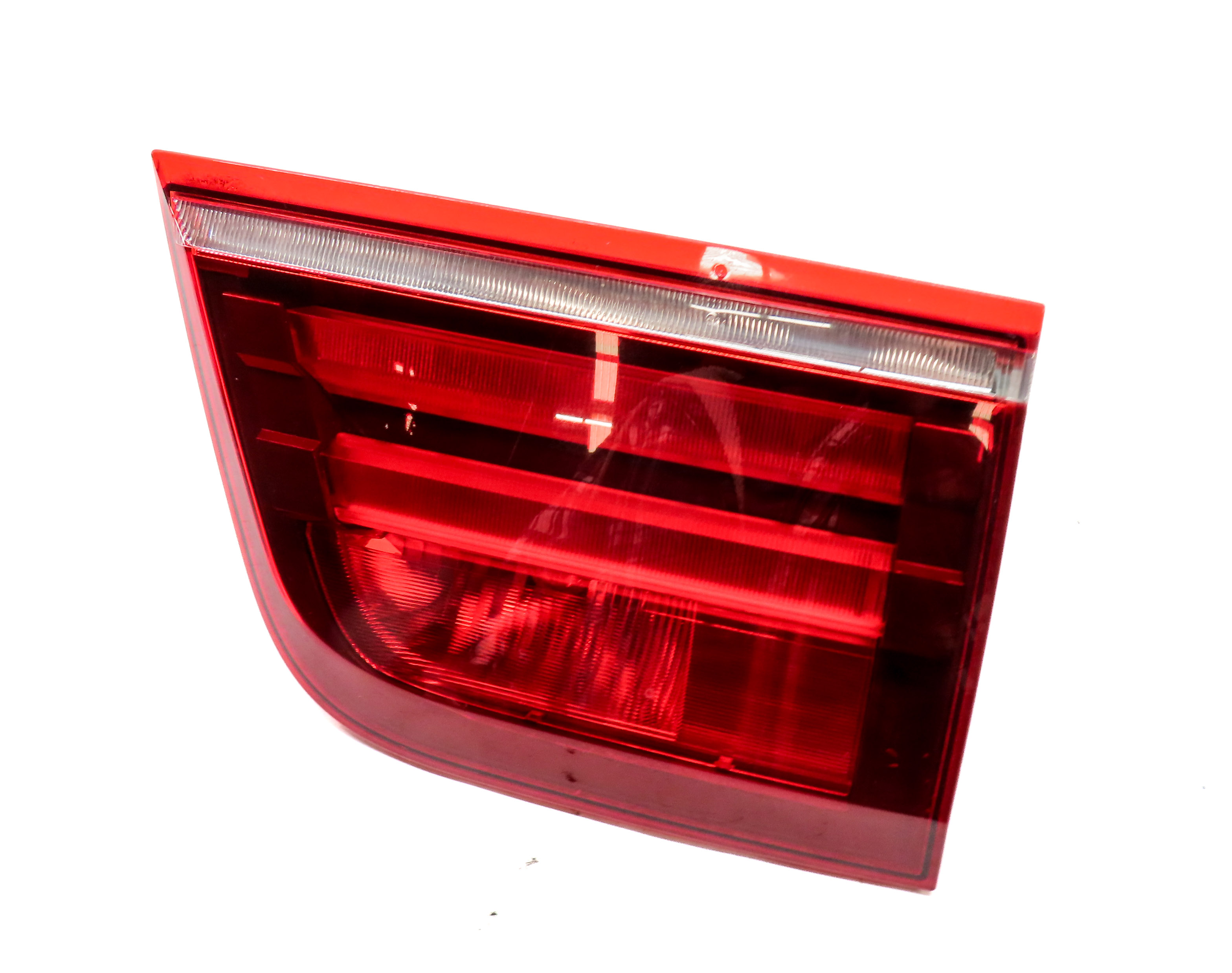 11-13 BMW X5 X5M (E70) RIGHT PASSENGER INNER TAILLIGHT LIGHT LAMP (INCANDESCENT) — exact item pictured
